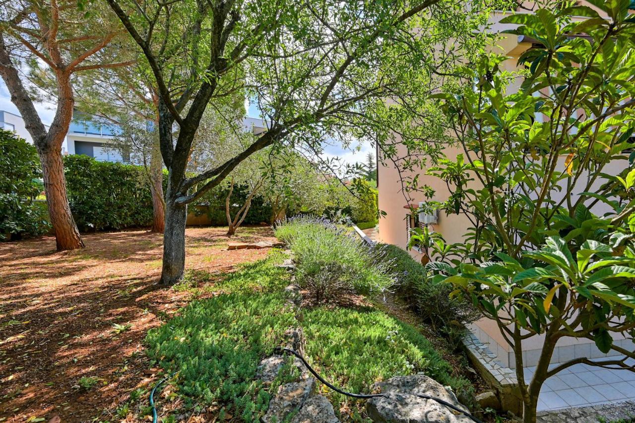 Iby Apartment 普拉 外观 照片