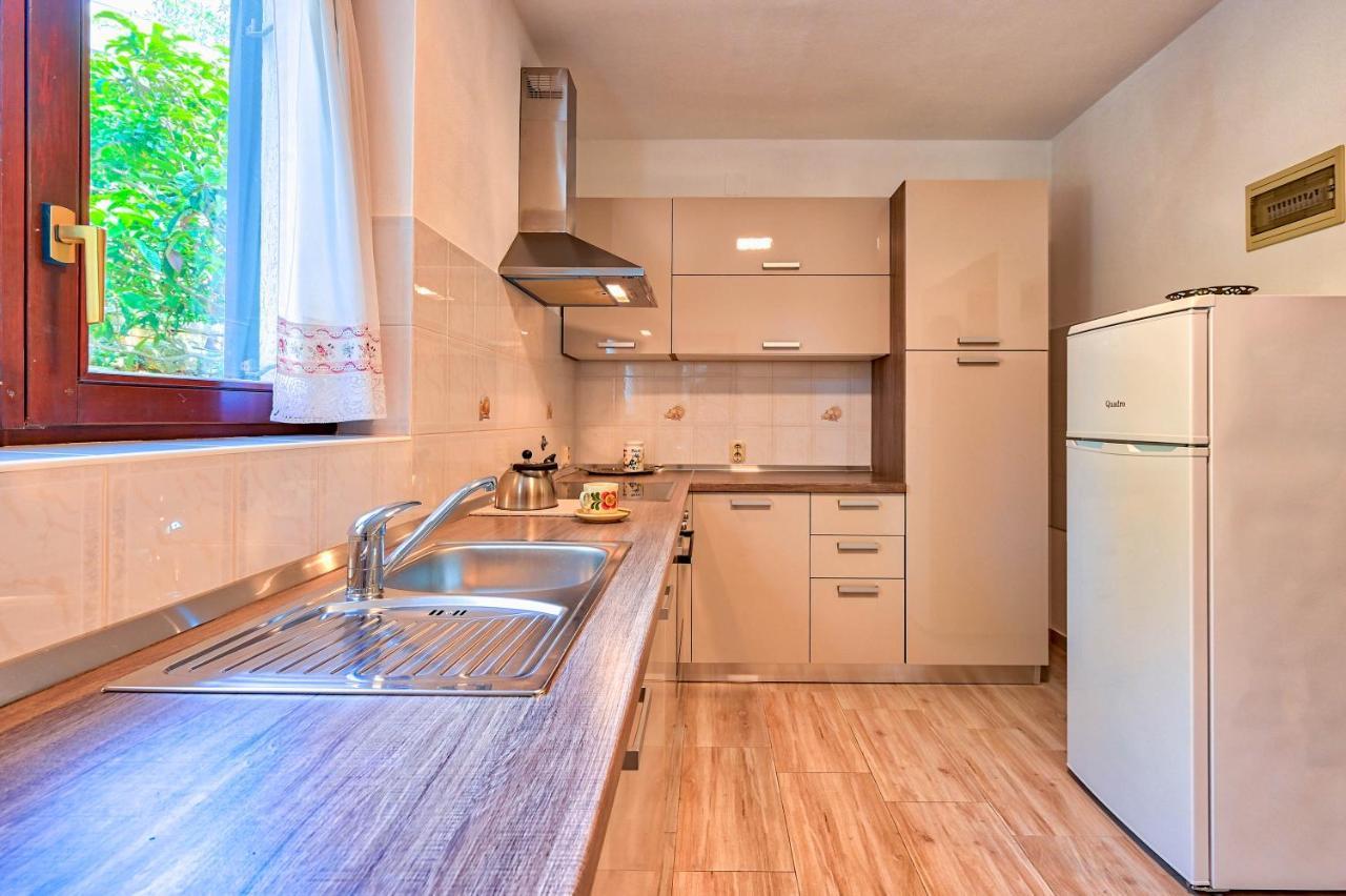 Iby Apartment 普拉 外观 照片