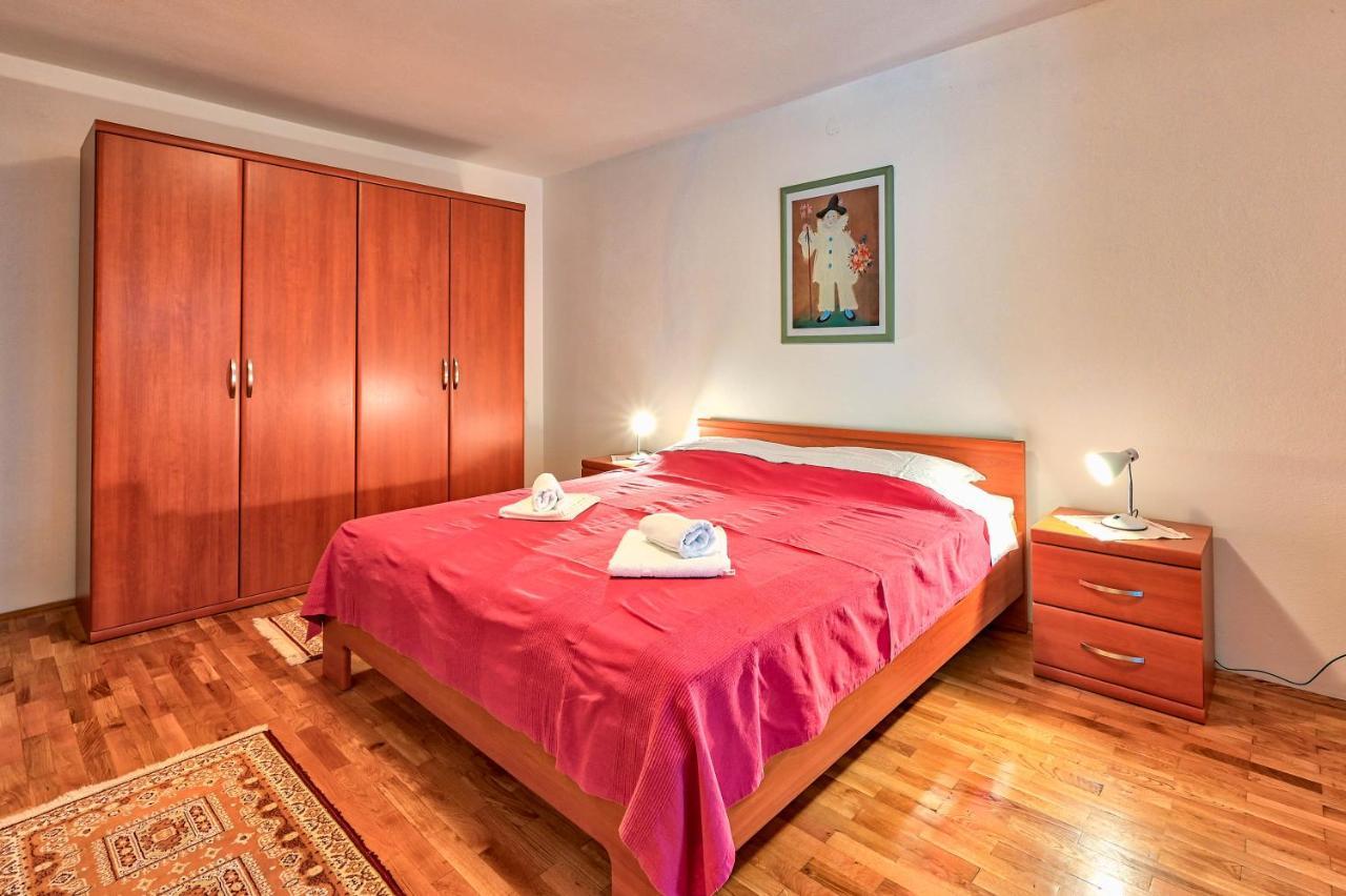 Iby Apartment 普拉 外观 照片